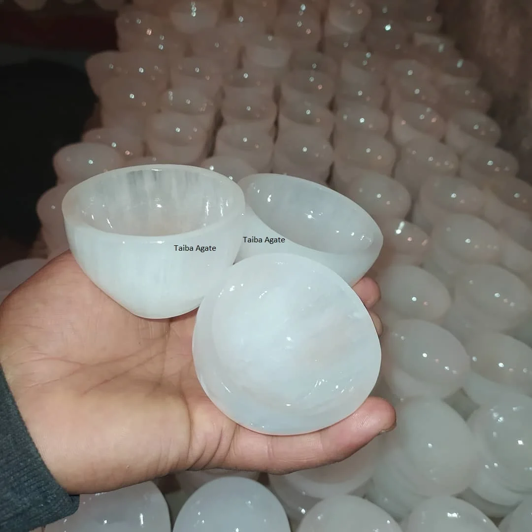 WHOLESALE NATURAL SELENITE  BOWL/CRYSTAL BOWL IN CRYSTAL CRAFTS :AGATE BOWL:SELENITE:SEMI-PRECIOUS STONE CRAFTS:GEMSTONE:HEALING