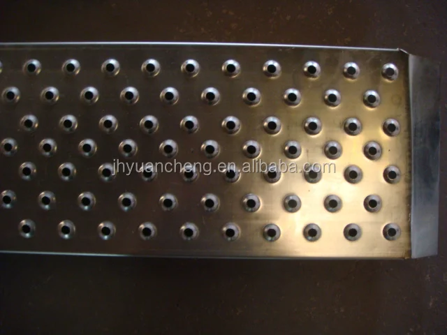 Heavy Machinery Container Truck Loading Ramp Round Hole Ramps For Car Pet