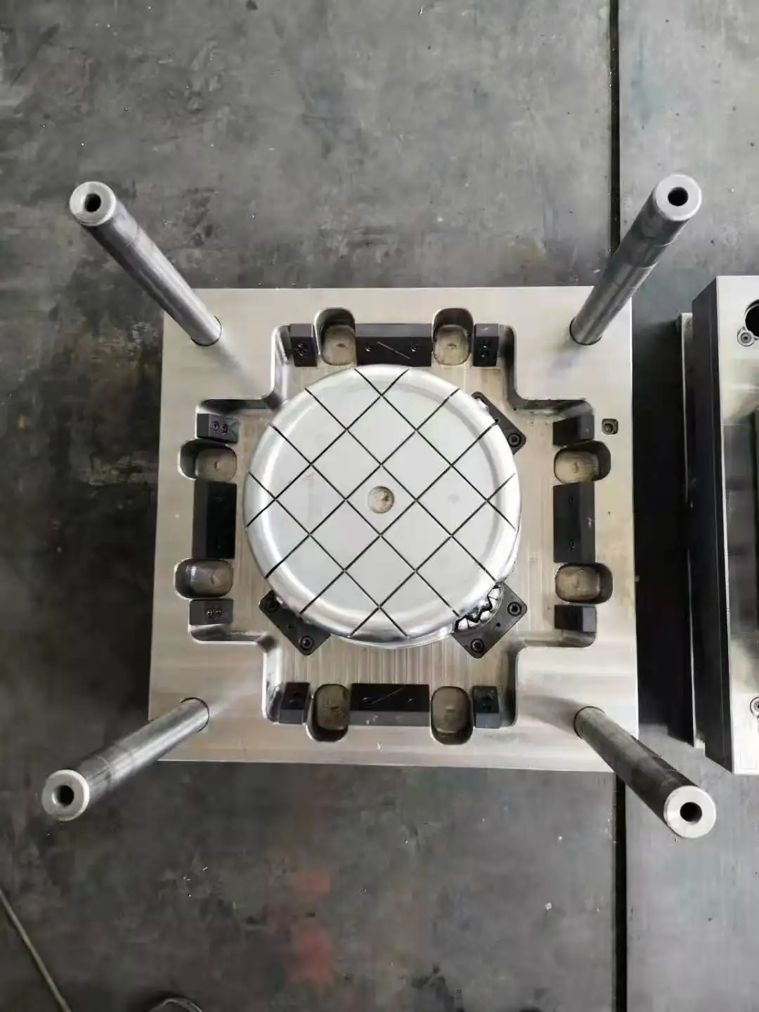 2022 Brand New Commodity Mould Plastic Injection Moulding Factory PP ABS PET Popular Commodity Products Mould