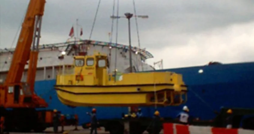 
Quality Marine Vehicle Aluminium Alloy Small Tug Boats Commercial Catamaran Sturdy Bollard Pull 