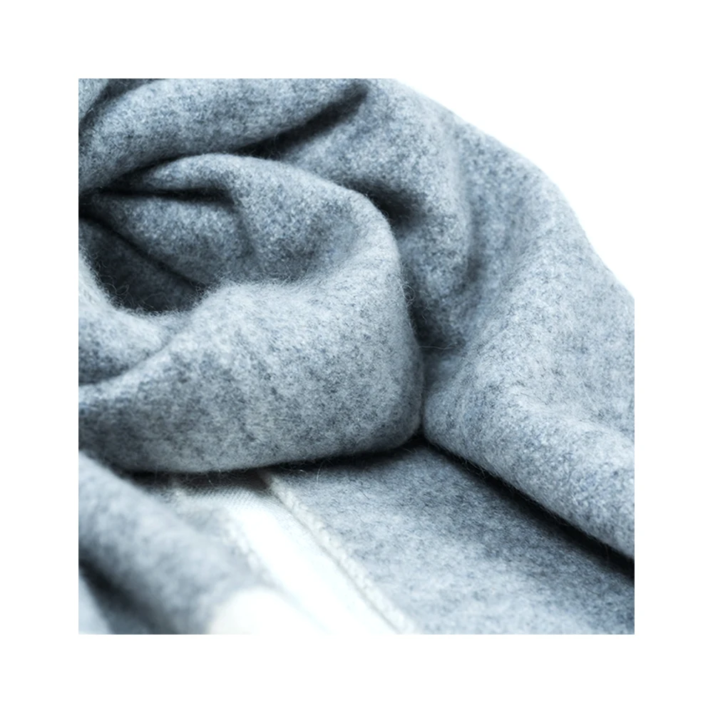 Buy Top Quality Scarves For Men, Women With Customized Design Shape And Length At Factory Price