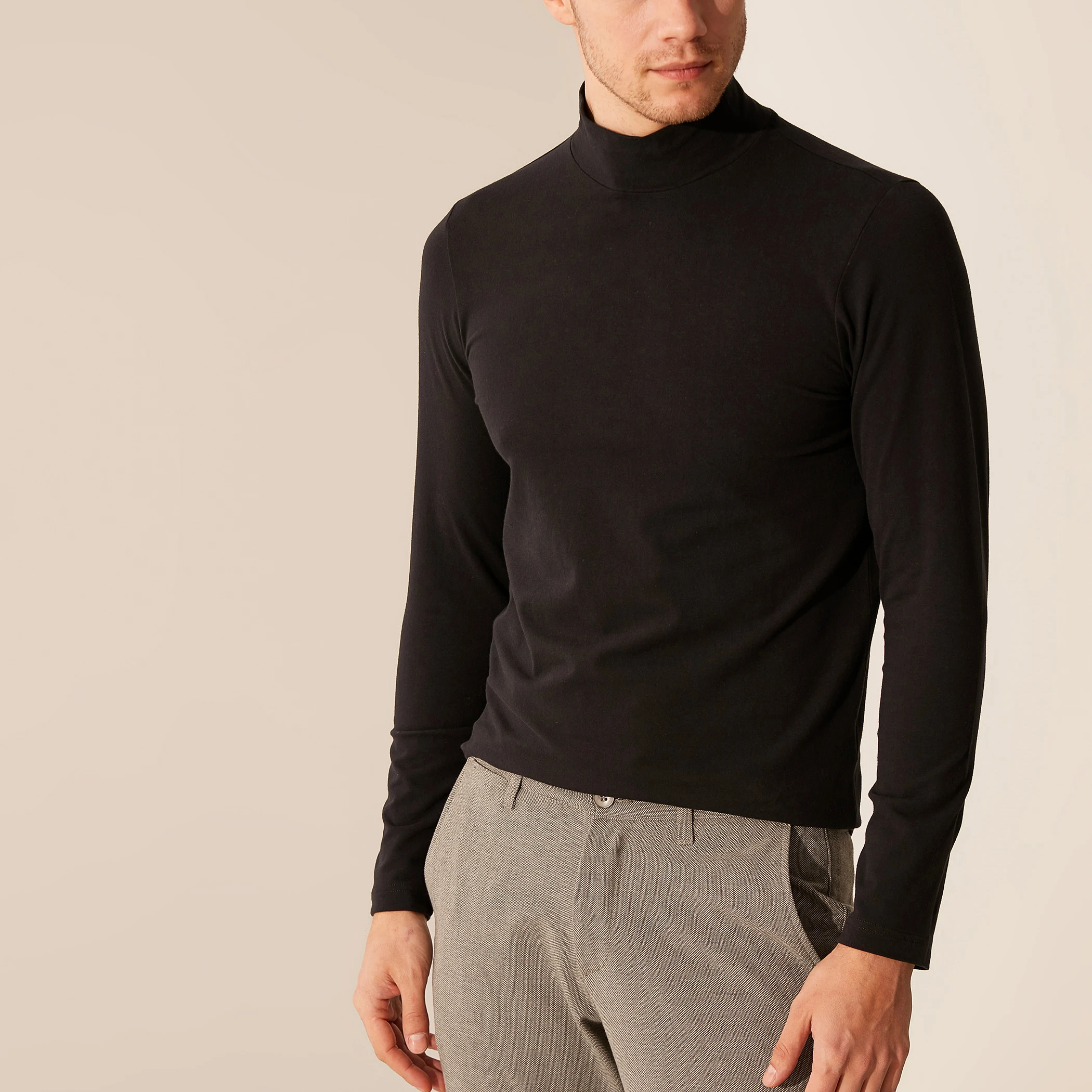 Оптовая продажа основных o-образным вырезом Slim Fit с длинным рукавом футболки для мужчин