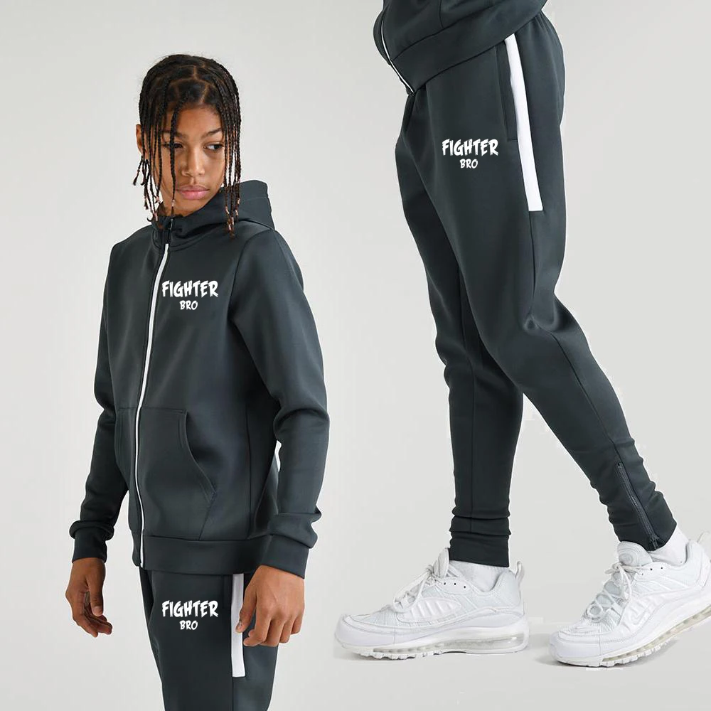 Own brand name striped sports clothes for children Tracksuit