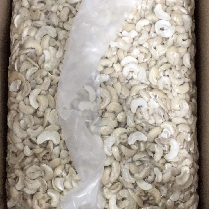 
 Сырые орехи кешью сломанные WS Huynh Gia Agri Jsc  