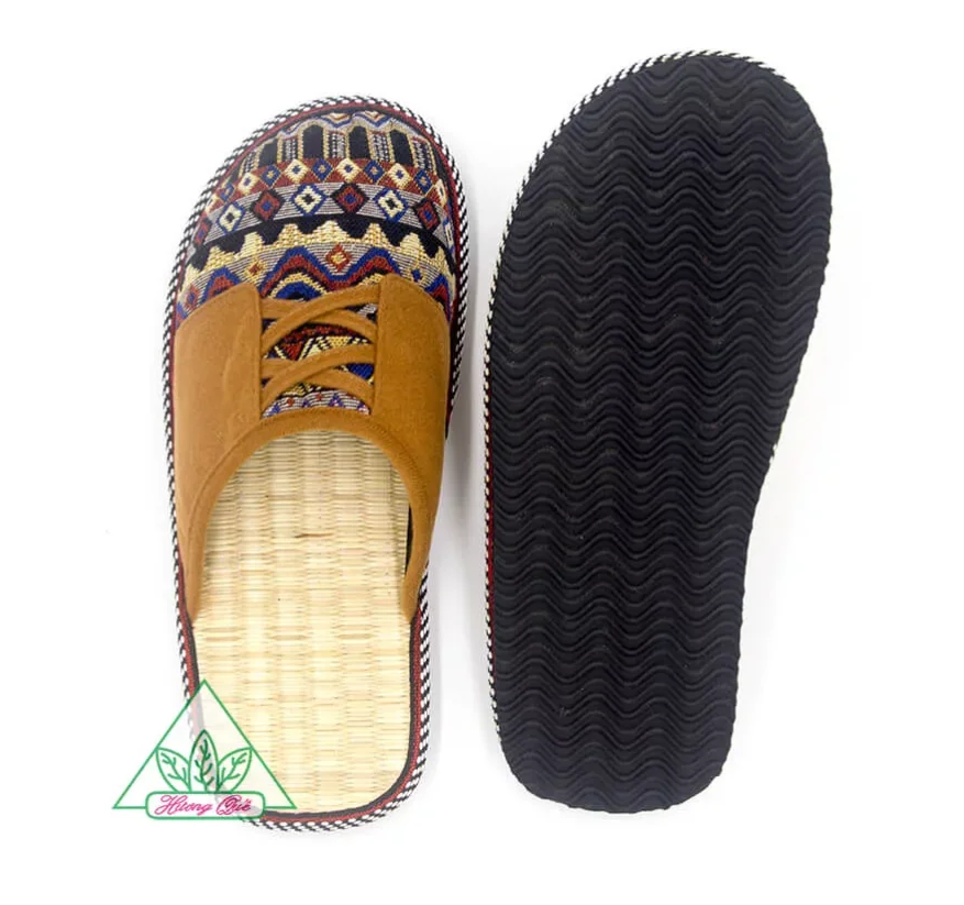 High Quality Hotel Slippers for Kids Good Price Linen with Logo Luxurious Disposable EVA Sole for Hotel Amenities Travel Use
