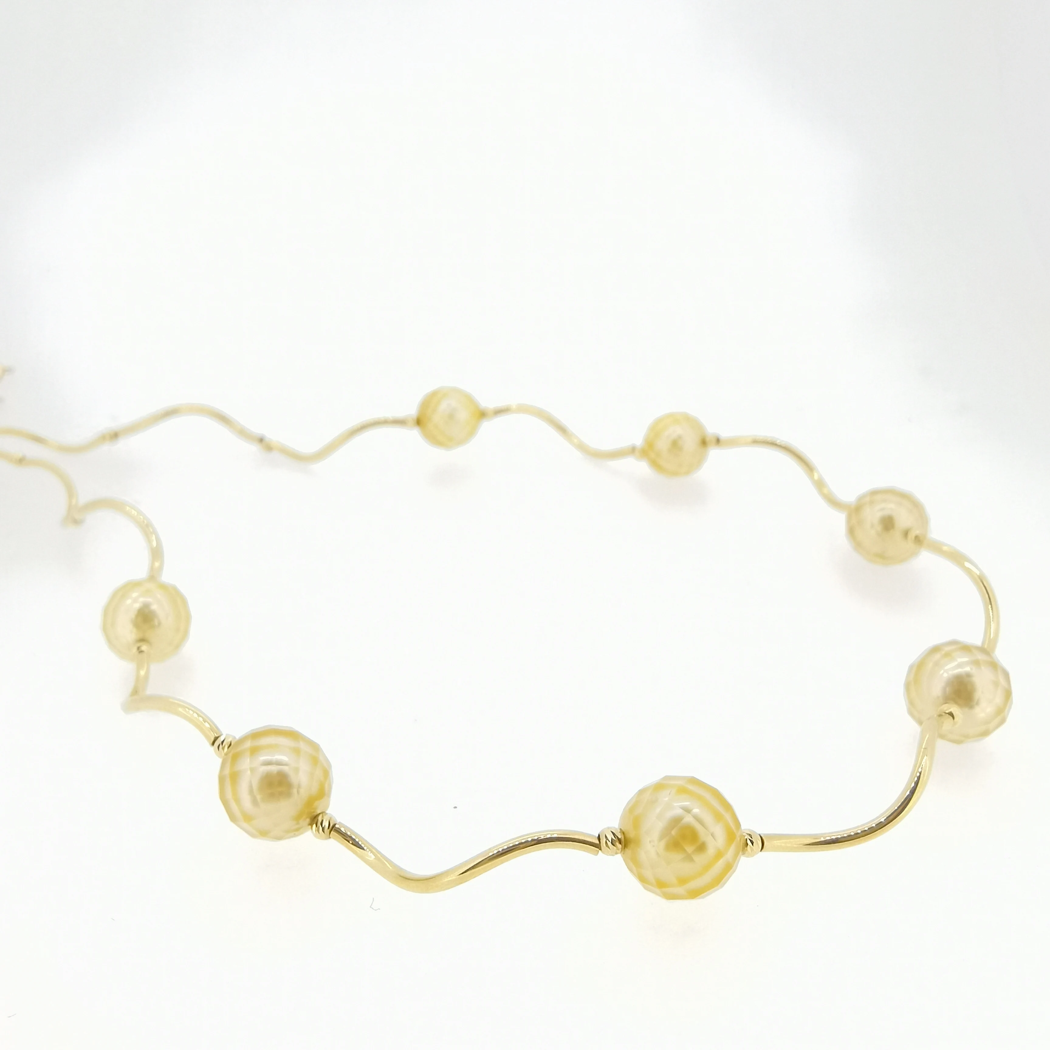 
K18 gold wave chain with cut pearl necklace with adjustable clasp 