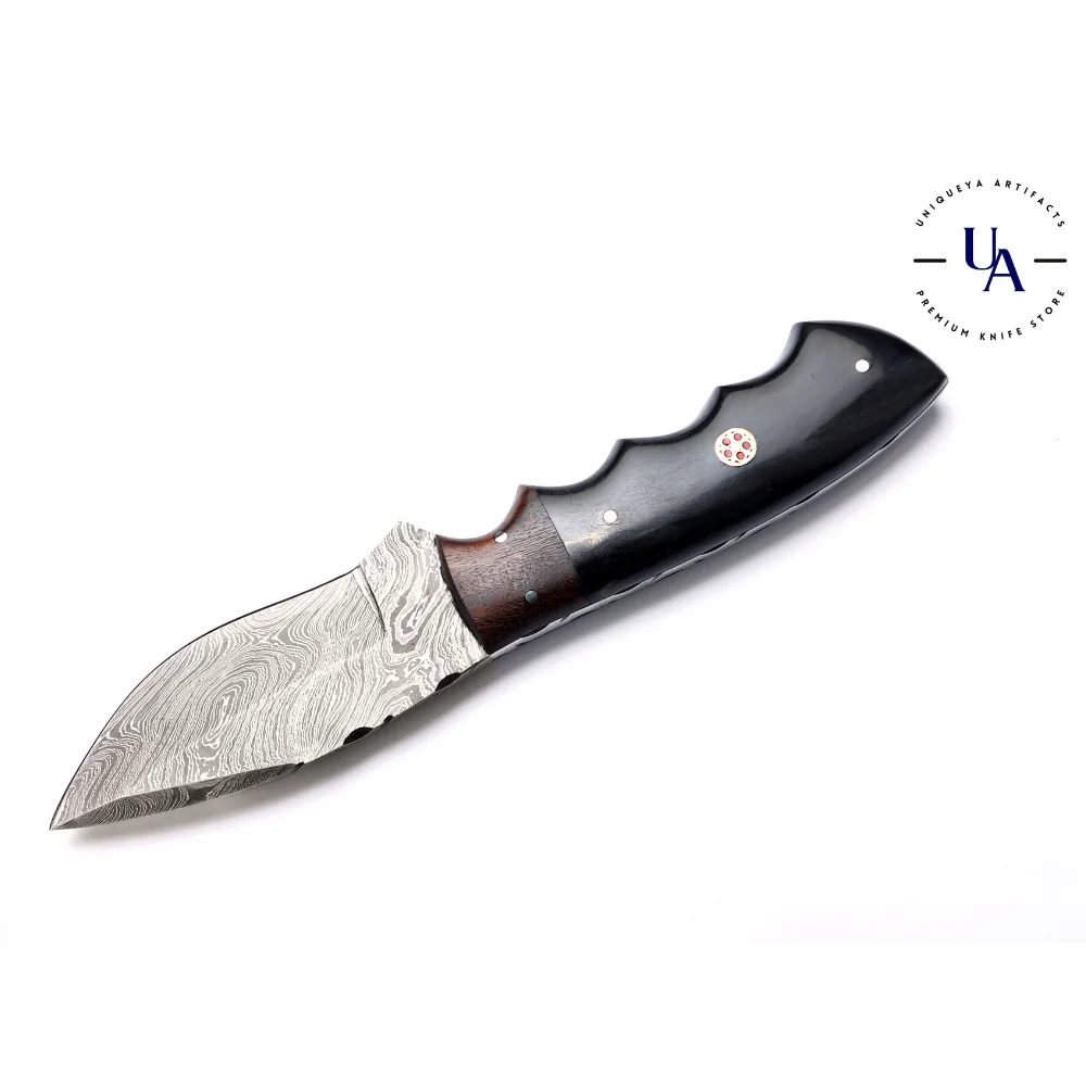 Top Quality Damascus Steel Hunting Skinner Knife Full Tang With Micarta Handle And Leather Pouch
