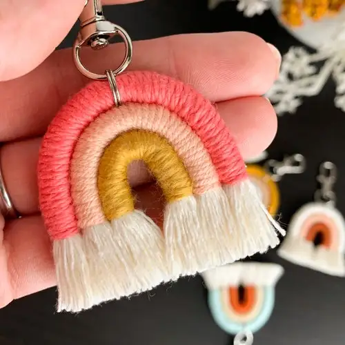 High Quality Macrame Rainbow Keychain  Custom Macrame Keychain At Good Price