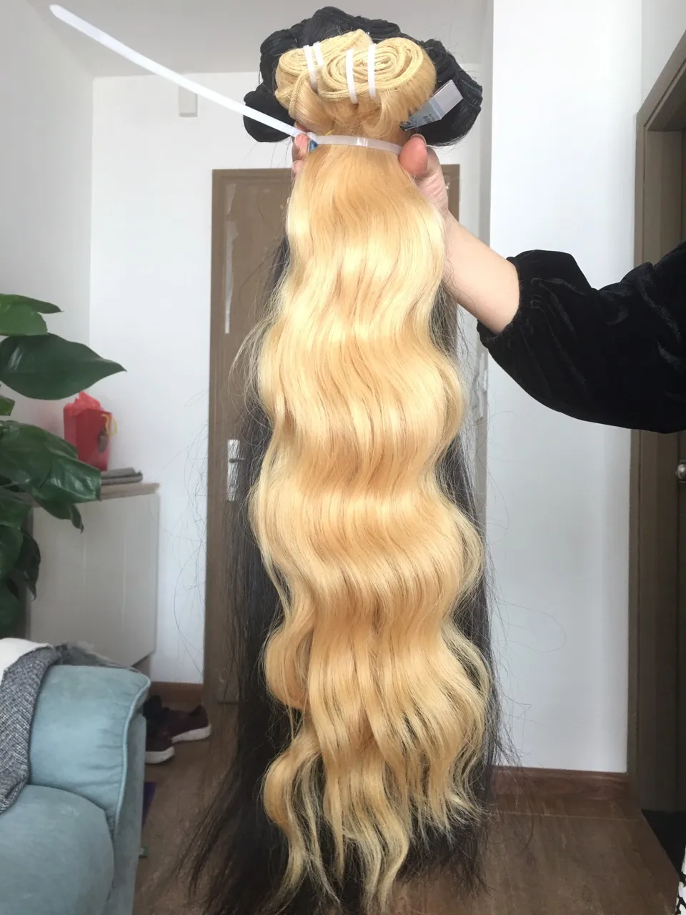 Бесплатный образец натуральные волнистые волосы с двойным натягиванием необработанные из Вьетнама лучшего качества отбеливатель