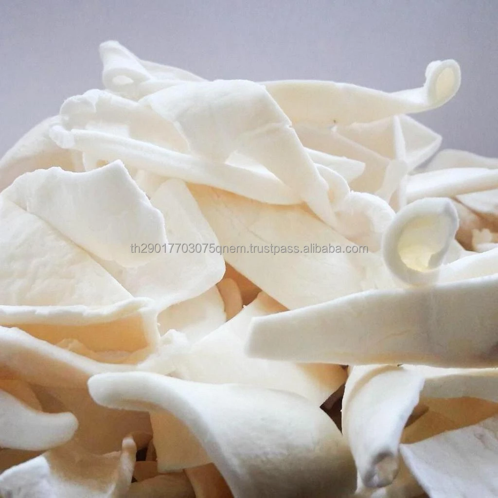 Crispy Coconut Chips 100% Natural Best Quality Product of Thailand