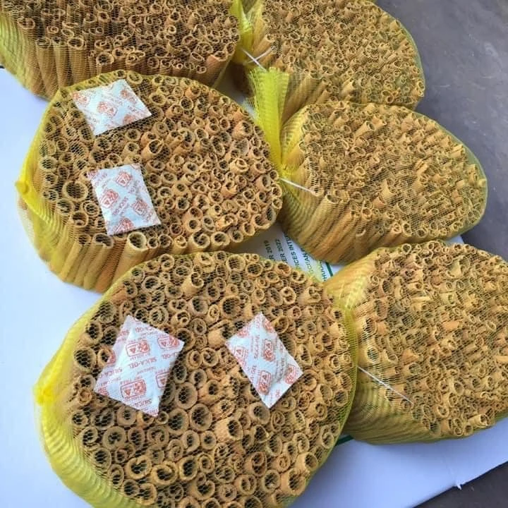 Good Price Vietnam Cigarettes Cinnamon 70 -100% Roll  Single Spices Dehydrated Vegetable Cinnamon Roll Packaging