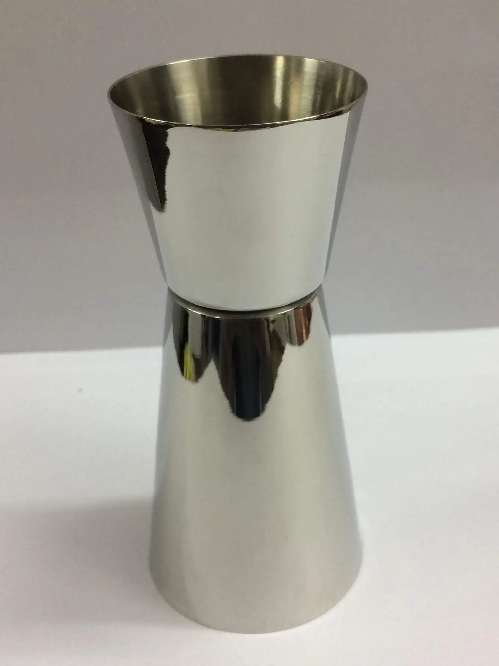 Measuring Jigger For Cocktail Mixing 1oz and 2oz Stainless Steel Jigger 30 60 ml Steel Measuring Tool for Bartenders