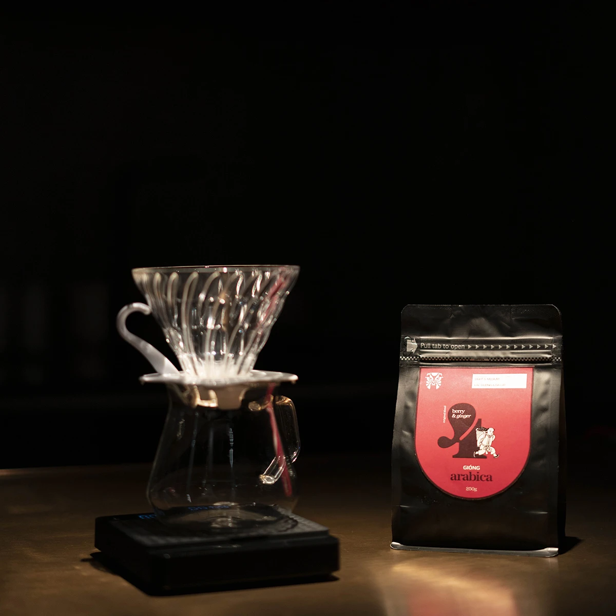  Лучший поставщик оптовая продажа свежий жареный вьетнамский кофе Giong Arabica 4 согревающий