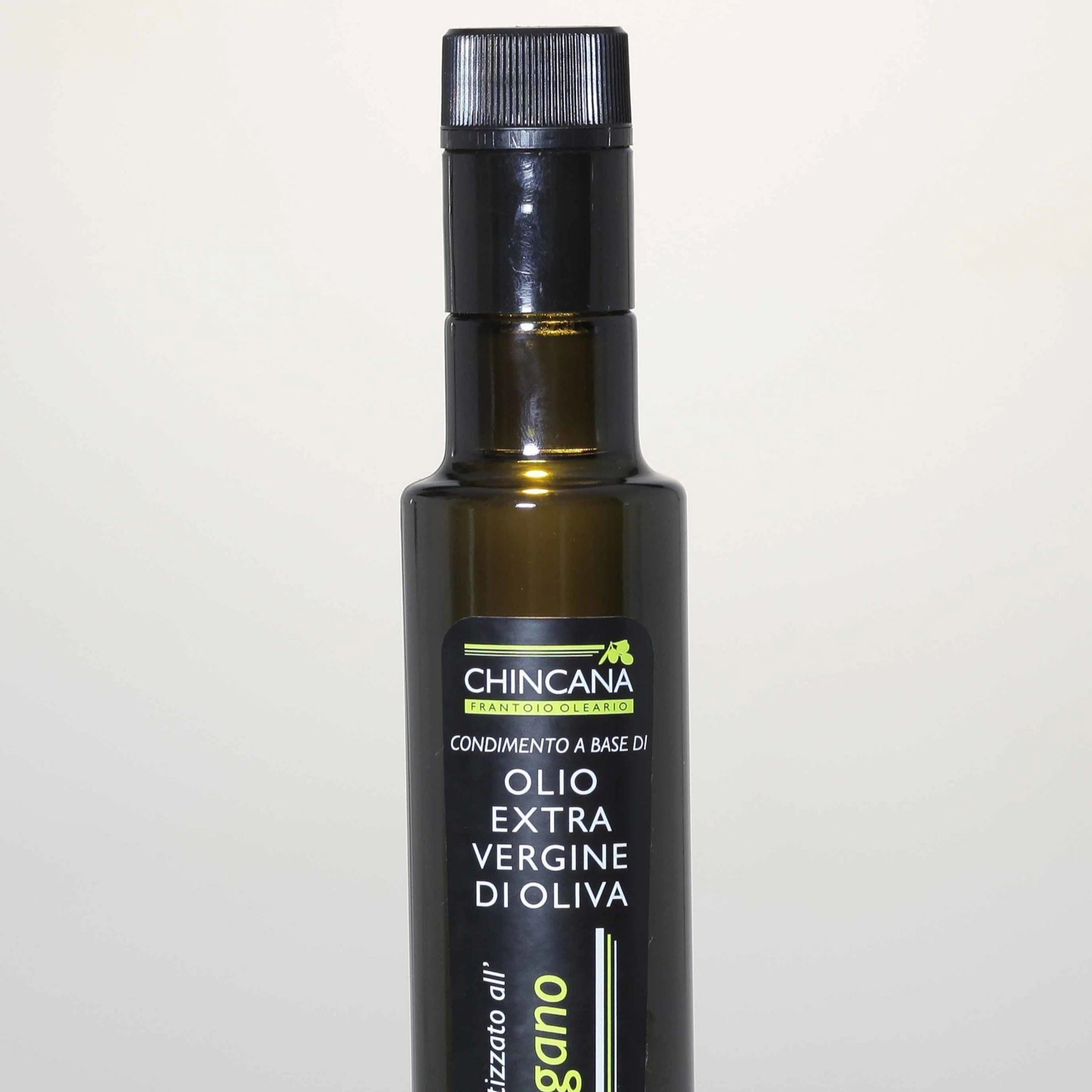 Italian EVO Oreganon Aromatized EVO Olive Oil 0.5l Glass bottle