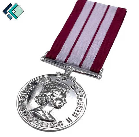 
Technical Exquisite Antique Silver Plated Saint Queen Souvenir Metal Medal with Safty Pin Custom Commemorative Brooch Medal 