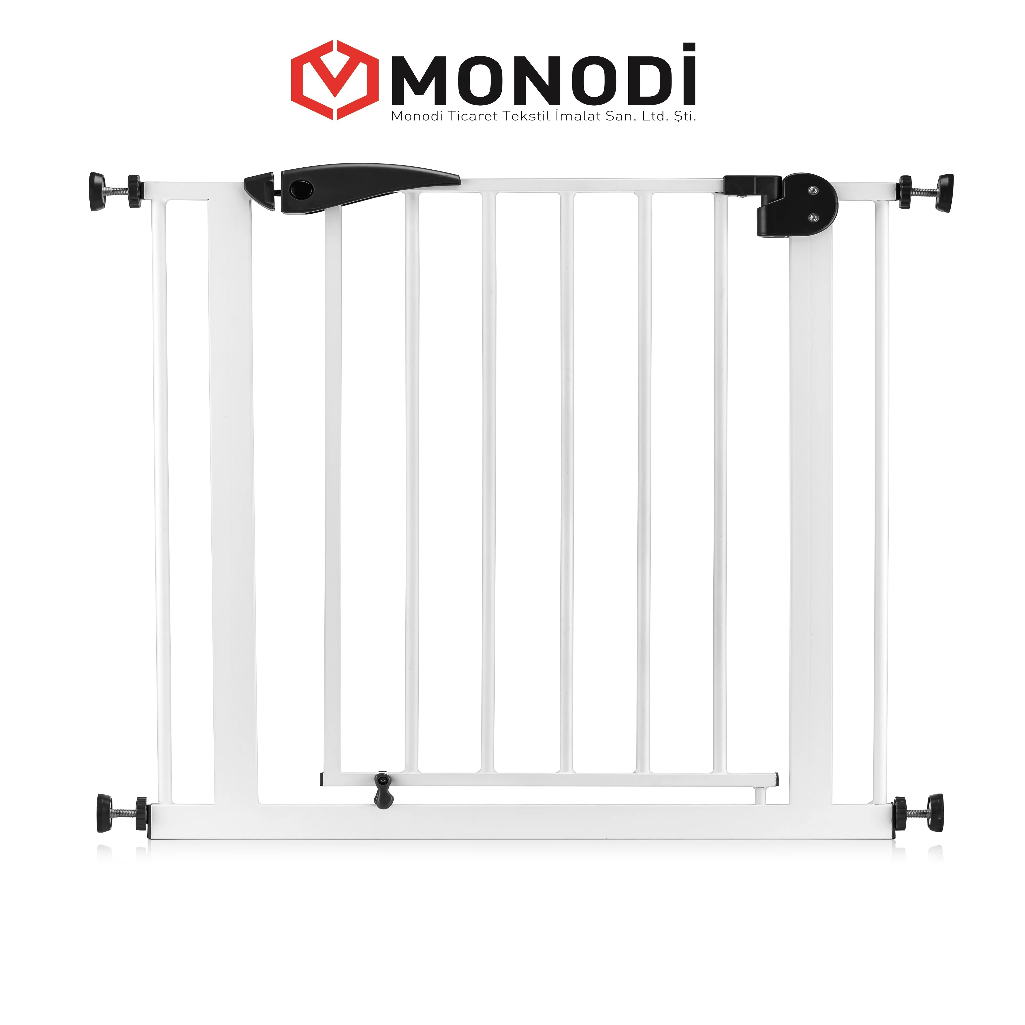 2023 Factory Direct Sale Customizable Baby Safety Gate Kids Self-Closing Safety Doors Plastic Metal Trending OEM Product