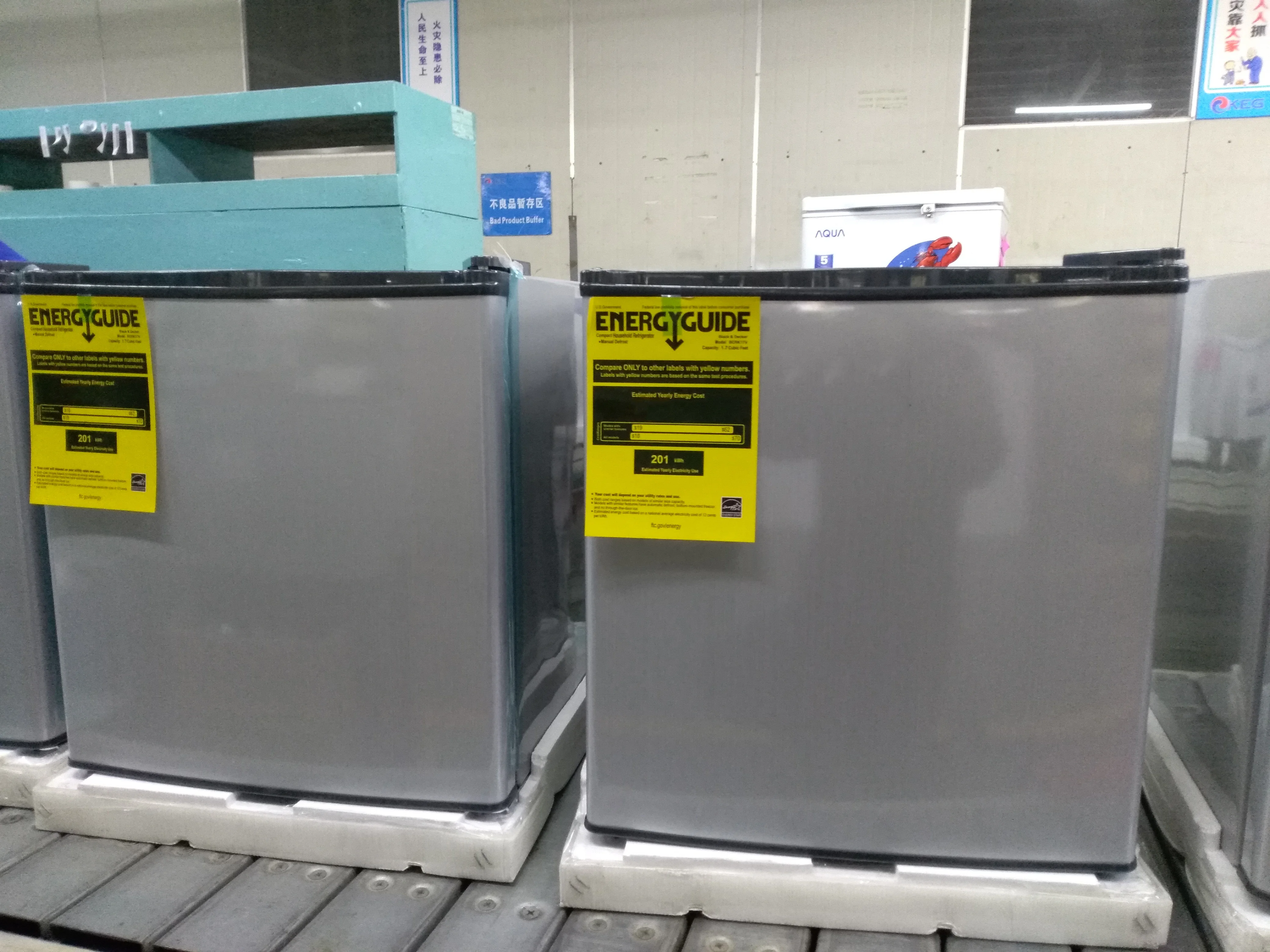 48L Factory Cheap Price Energy Saving Portable Dometic Mini Fridge With Freezer Box