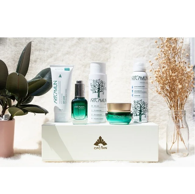 
moisturizing Nourishing Dark Circles face cream/gel skin care melasma treatment 