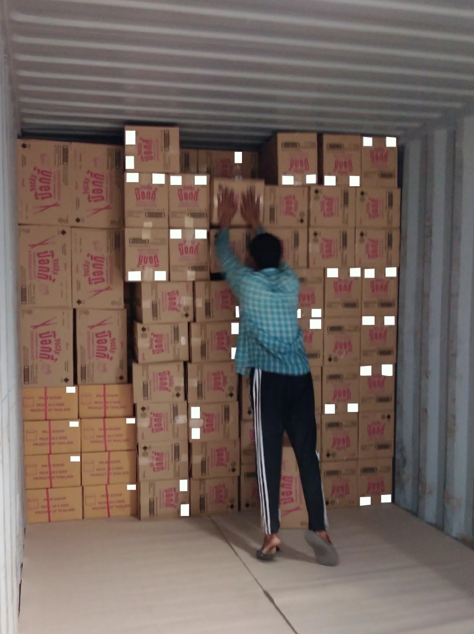 Wholesale Glico Pocky Strawberry Flavour Biscuit Stick Thai Snack High Quality 47G.