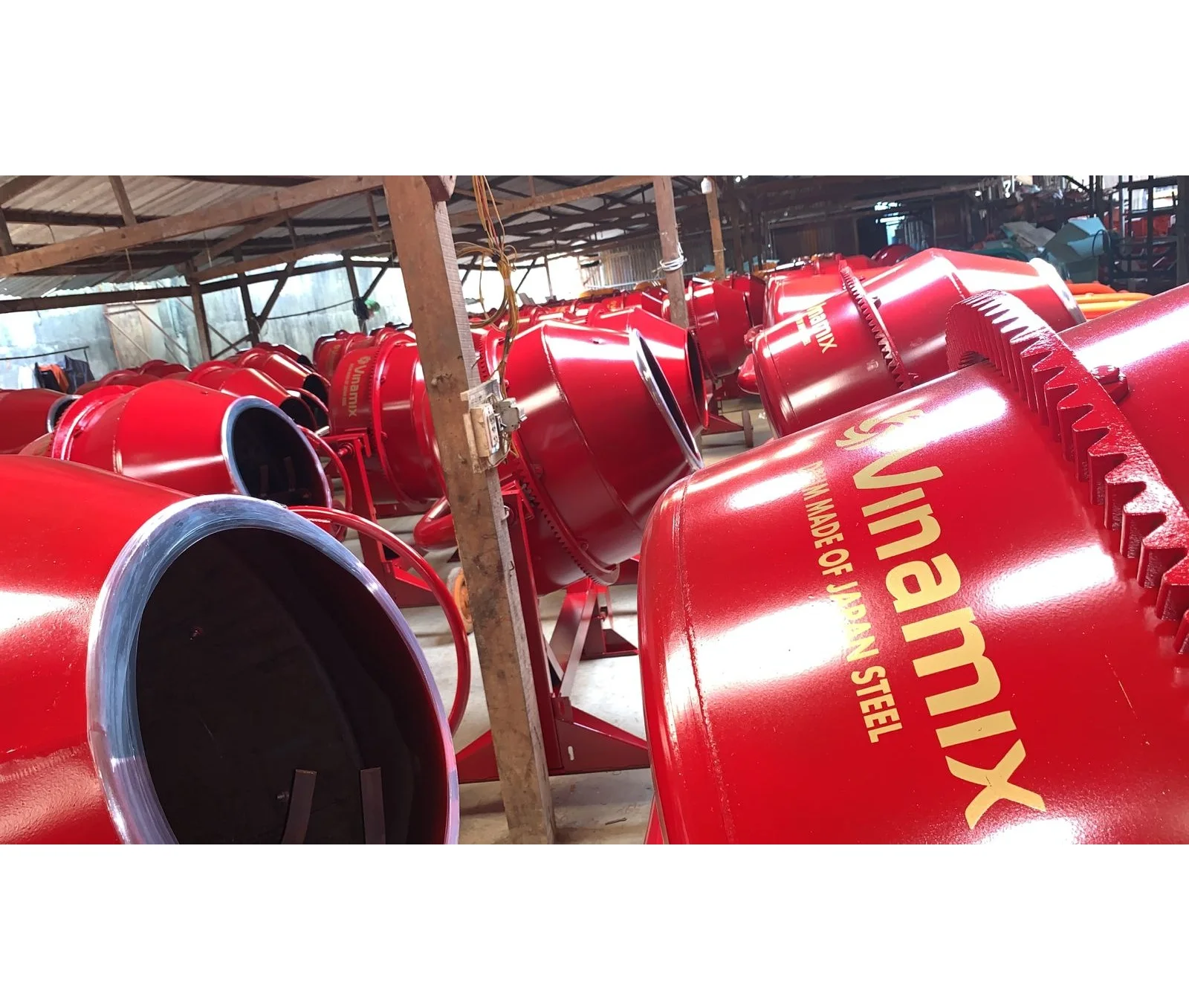 High Quality Concrete Mixer Portable Concrete Mixer Machines Vietnam Best Supplier Concrete Mixer Construction Machinery