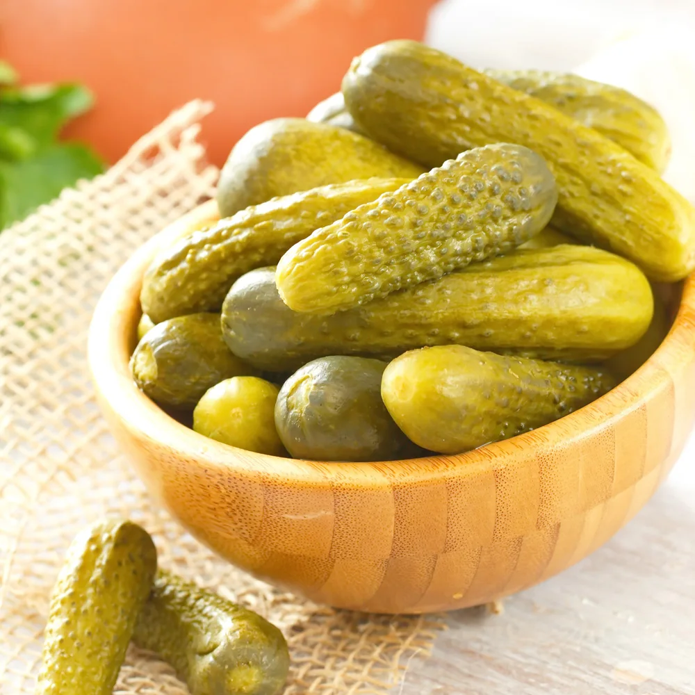 Premium quality gherkins 300g Italian food condiment in wine vinegar glass mason jars appetizer platters for export