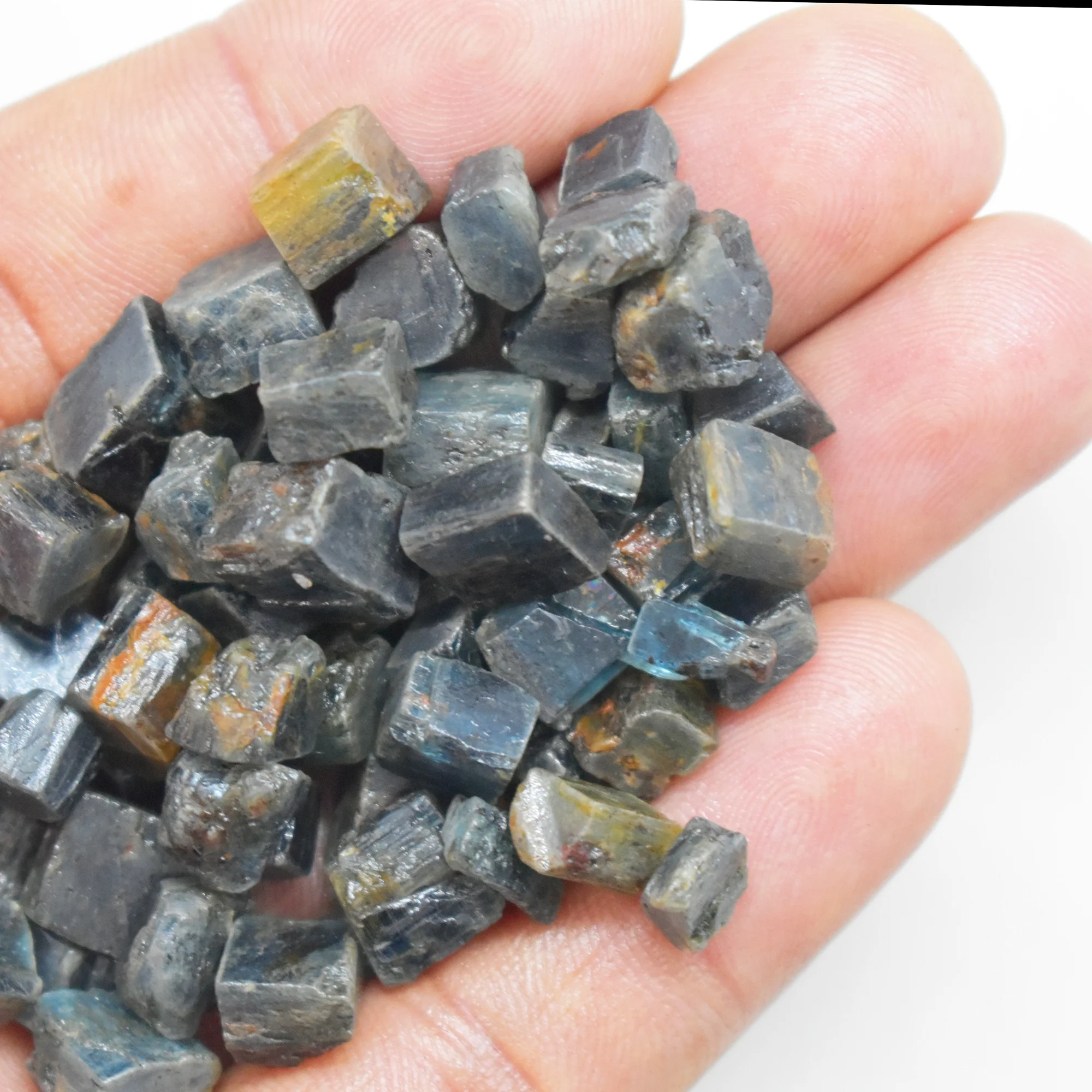 Moss kyanite loose raw rough stone high quality loose rough for jewelry making healing crystal kyanite unshaped raw beads supply