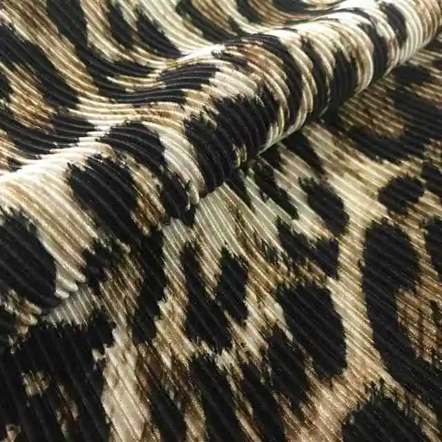 Fashionable leopard digital printing polyester pleated skirts fabric for women dress