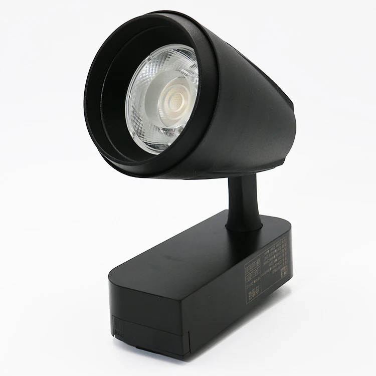 High CRI Focus Spot Lights Fixture Adjustable 3 Phase Track Rail System Surface Mounted LED Track Lighting