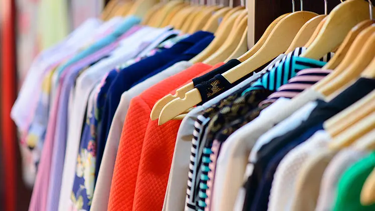 KIDS T-SHIRT SURPLUS GARMENTS MANUFACTURES MOQs 1015.5K stock