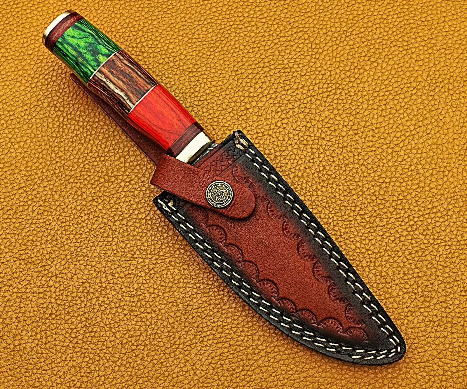 Ручной работы по индивидуальному заказу нож из дамасской стали ручной Кузница охотничьи ножи с кожаным чехлом и Скиннер на открытом воздухе пластичный монтаж