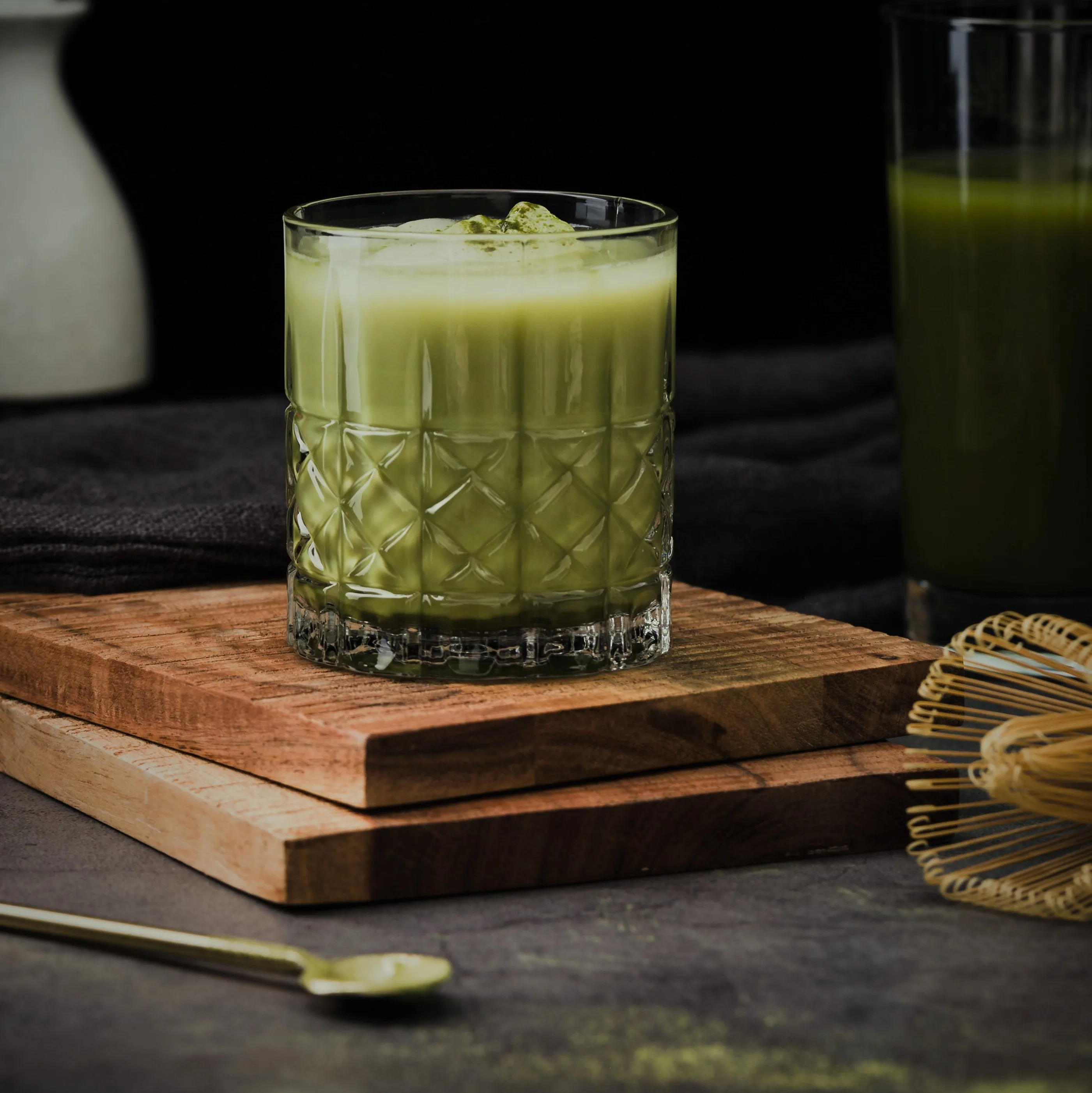 Extra high grade Okumidori & Samidori tea leaves from the first harvests only picked by hand & machine  -item number No.3-