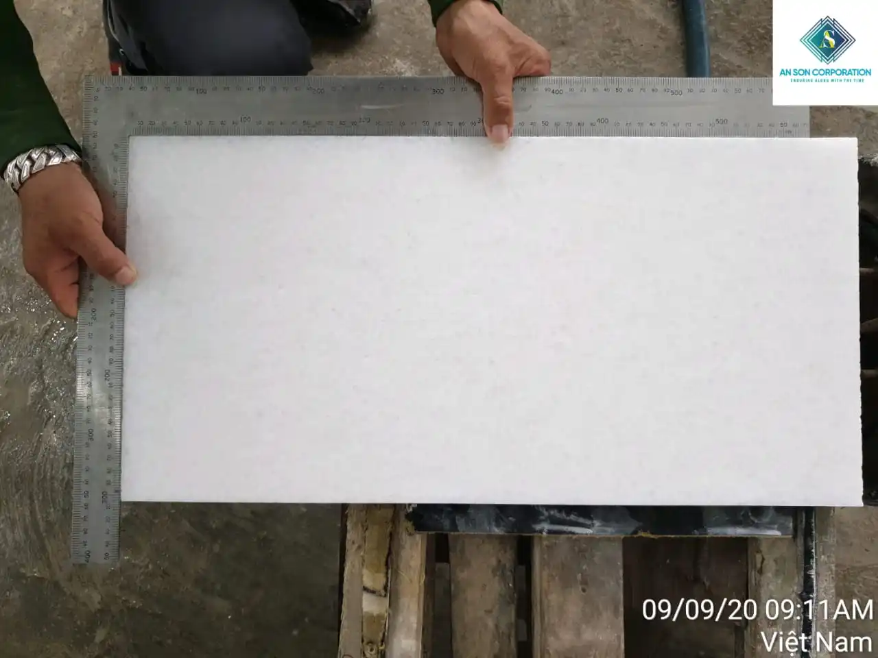 Альтернативный мрамор в Италии-лучший владелец вьетнамских карьеров из белого