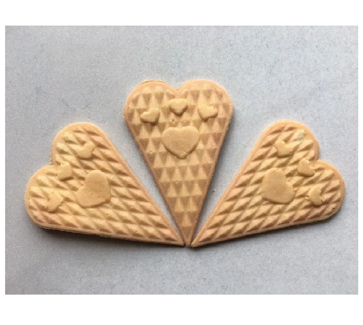 
Yummy Ice Cream Petit Wafer DVA008 Good Manufacturer From Vietnam Hot Sell Product Delicious Crispy 