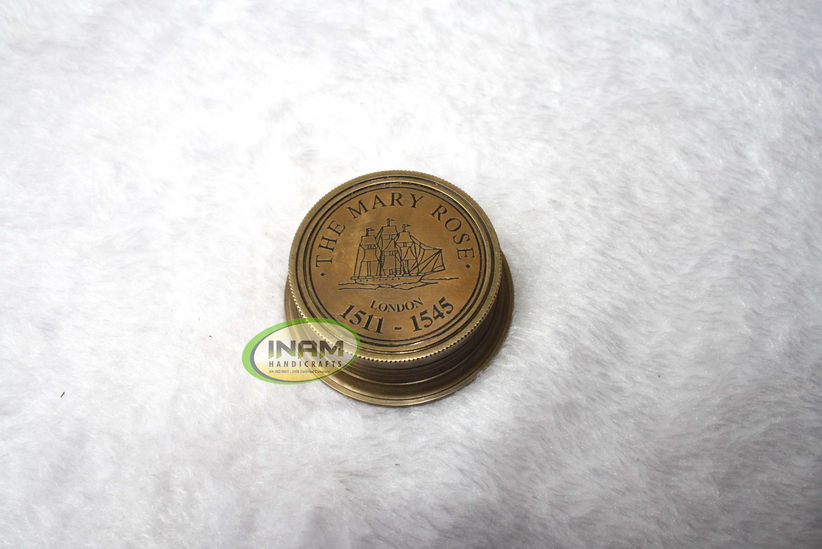 Best quality marine compass with beautiful sun dial design