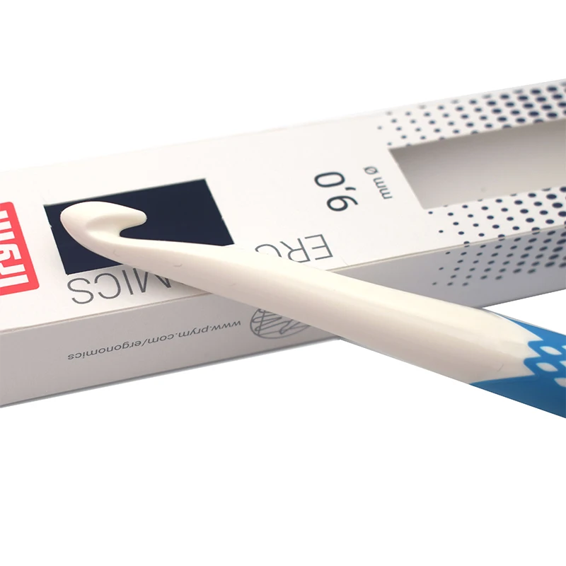 Prym Sewing Accessories Ergonomic Handle Knitting Hooks Plastic Crochet Hook for Handicraft