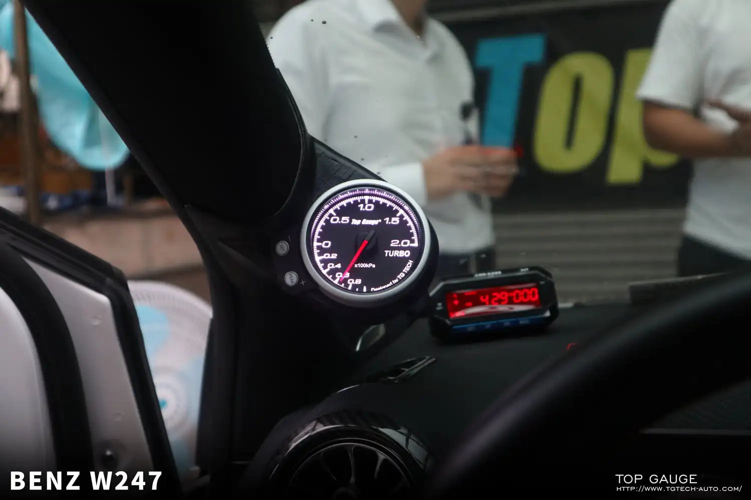 
52mm RHD A Pillar Gauge Pod compatible with Mercedes Benz B Class W247 B180 