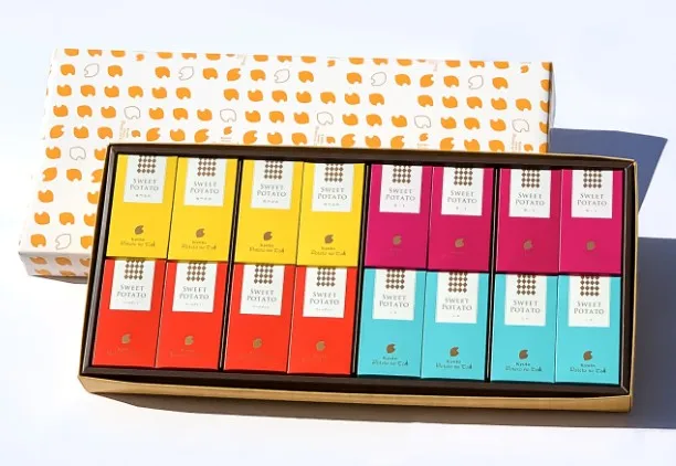 Earl grey tea flavor and purple sweet potato flavor cup cake as great tea time desert for guests special occasions