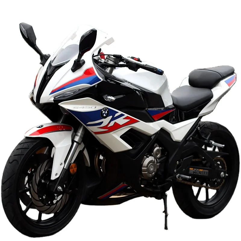 Новый спортивный мотоцикл 150 SF