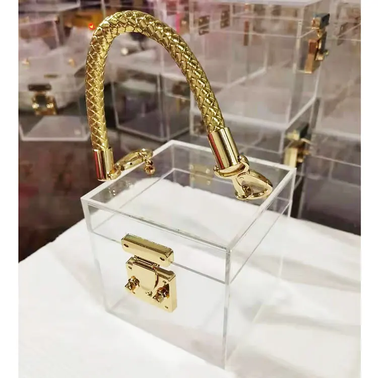 Wholesale Elegant Clear Acrylic Wedding Candy Gift Boxes for Guests with Gold Handle