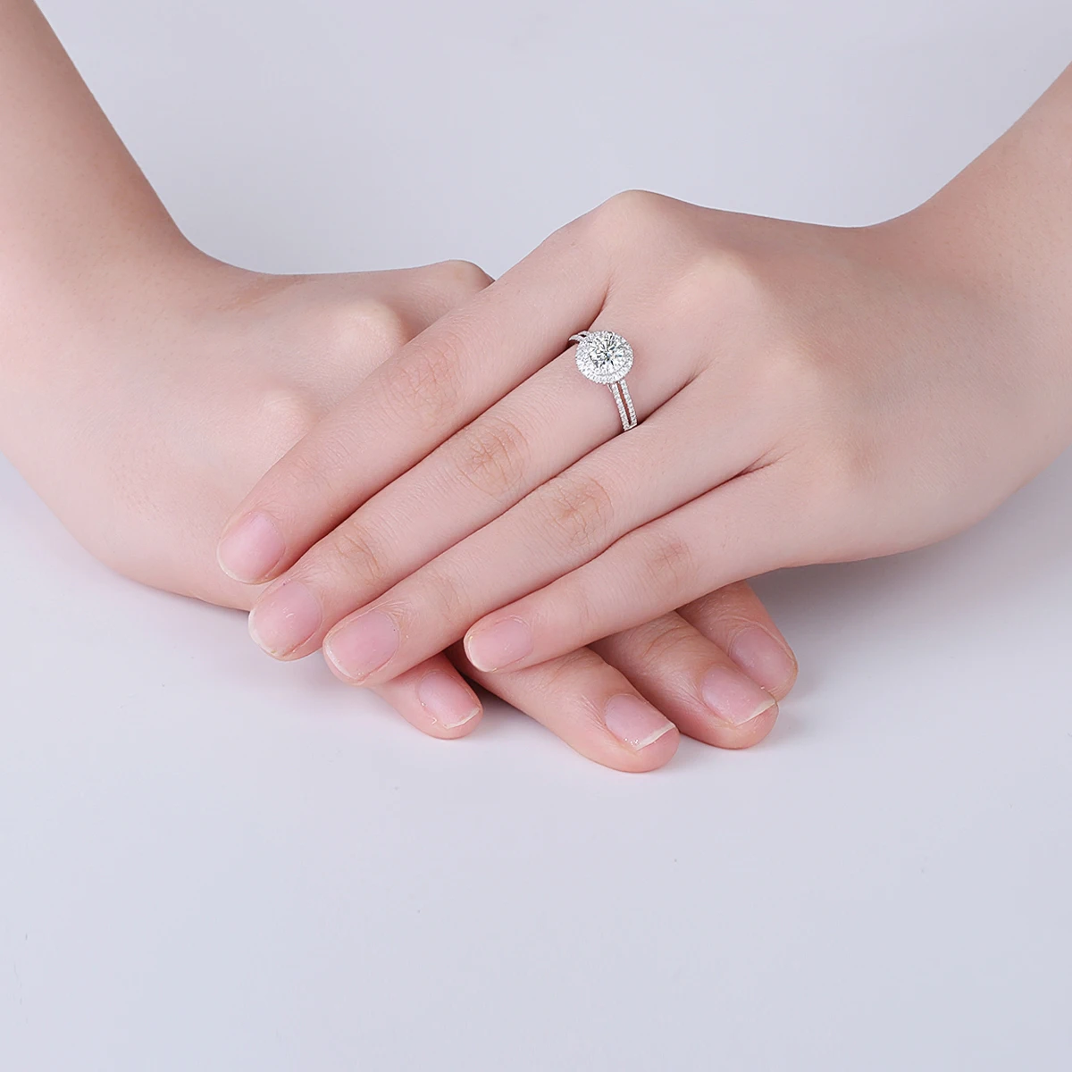 
Wedding custom made HPHT 18k gold lab grown diamon ring for women 