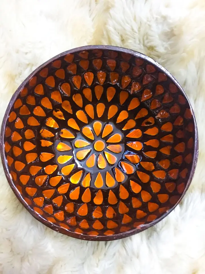 Set coconut shell lacquer bowl with seashell for family with spoon - Coco wooden bowl spoon WS +84817092069