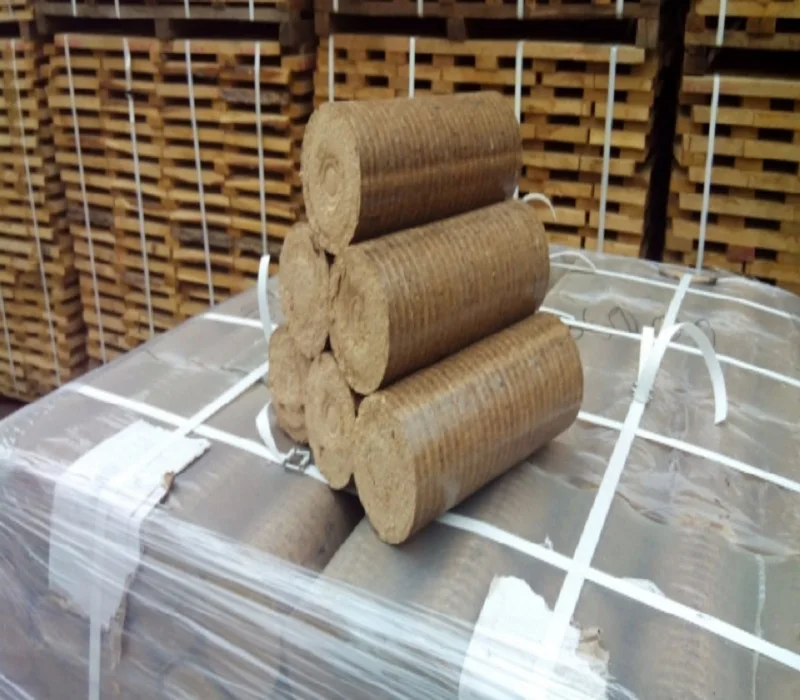 Wood Briquettes / Sawdust Briquettes