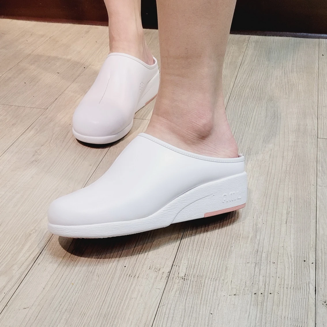 mule shoes safty soft leather microfiber medical nurse doctor shoes