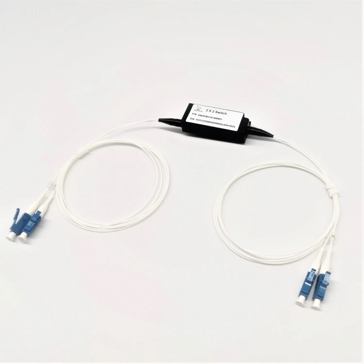 
All Glue Mechanical MEMS Switch 2X2 1520-1625nm LC/UPC 900um Optical Fiber Switch 