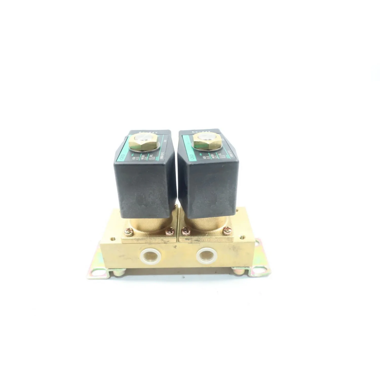 CKD GAB412-5 24V-DC 1/4IN NPT SOLENOID VALVE