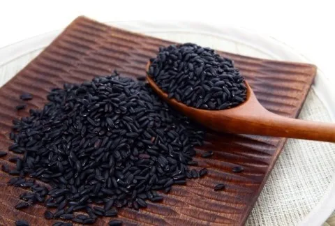  Черный рис с длинным зерном GAO NEP THAN-лучшее качество хорошее предложение (мс Деми + 84 961 733 400)