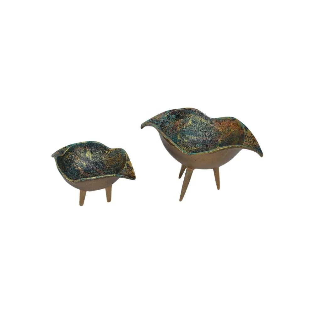 Metal Dishes With Legs Painted Antique Finishing Design Best for Tableware Food Storage