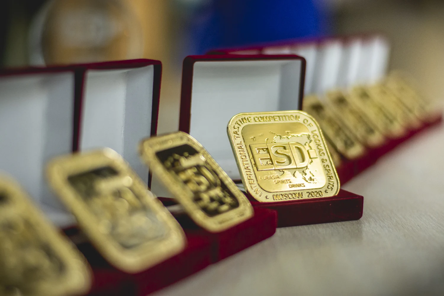 Французский стандарт MC Подарочная коробка 500 мл бренди