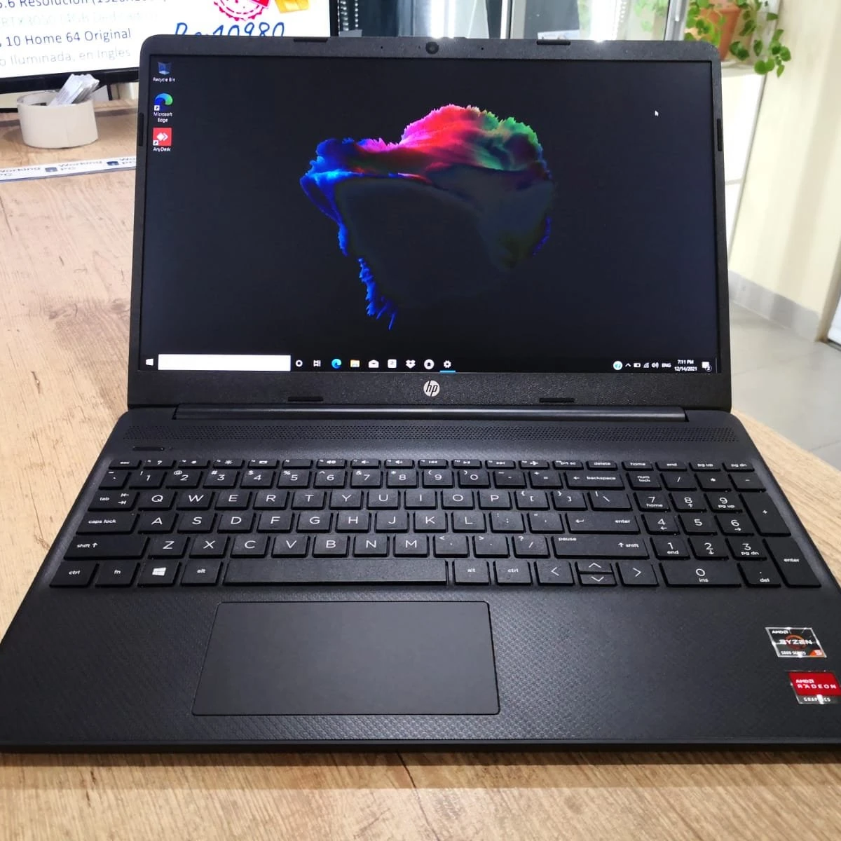 HP 15 EF 2127wm AMD RYZEN 5 5500U