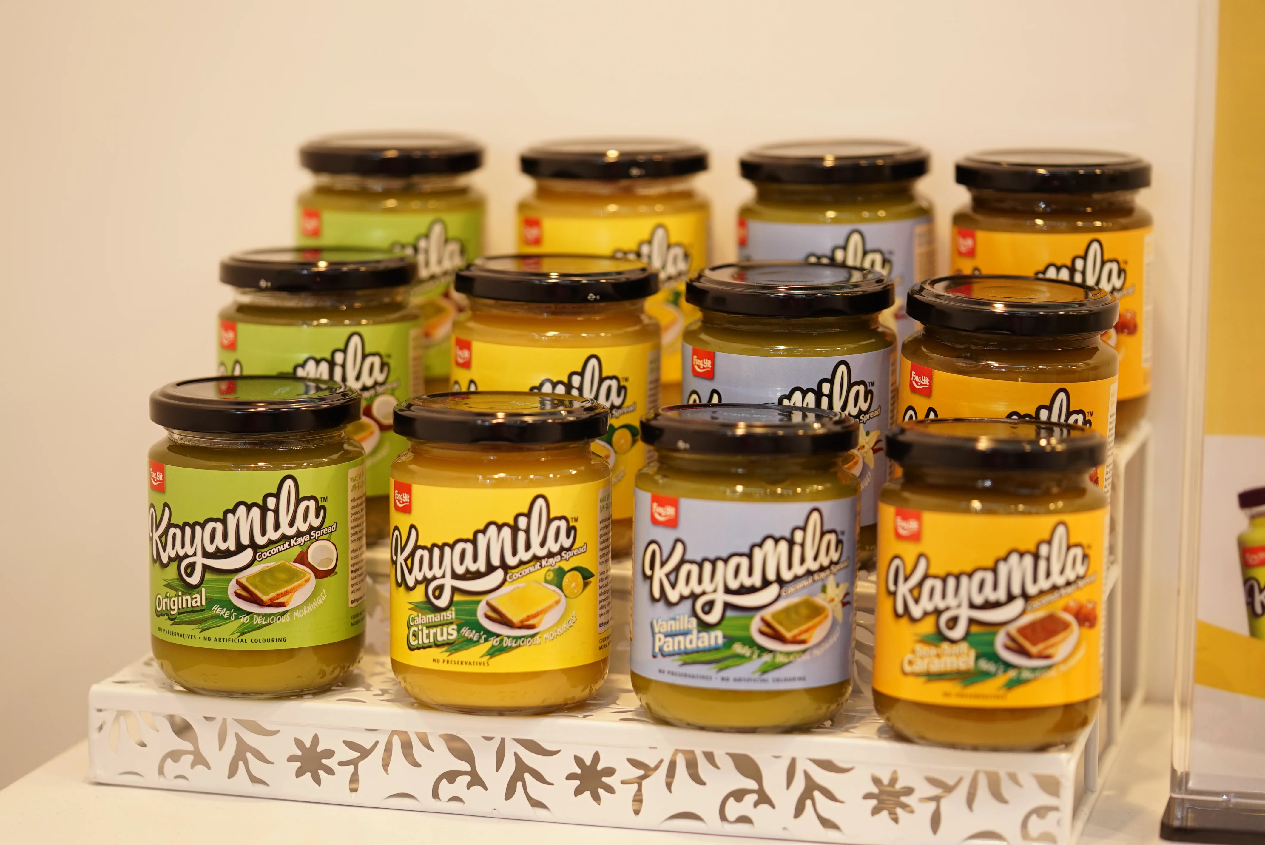 Hot Selling Product 2021 1KG Packet Bag FSSC 22000 & Halal Certification Fong Yit Traditional XO Kaya Fruit Jam From Singapore